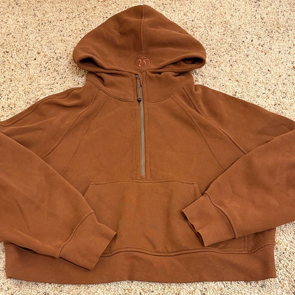 Lululemon scuba Half-Zip